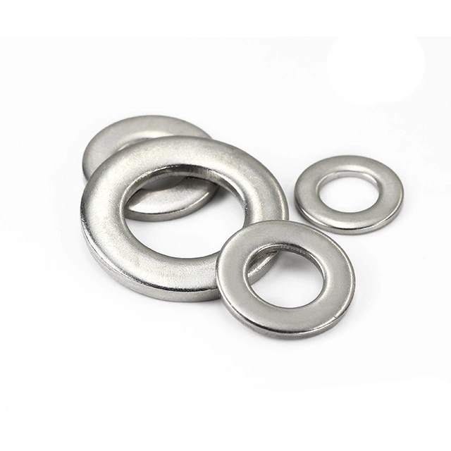 China Carbon Steel SAE Plain Washer Zinc Plated Flat Washer